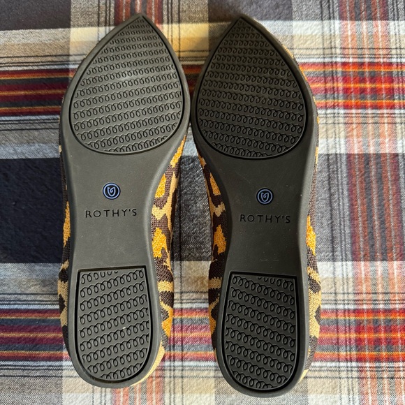 Rothy’s The Point “big cat” flats size 6 - Picture 8 of 8